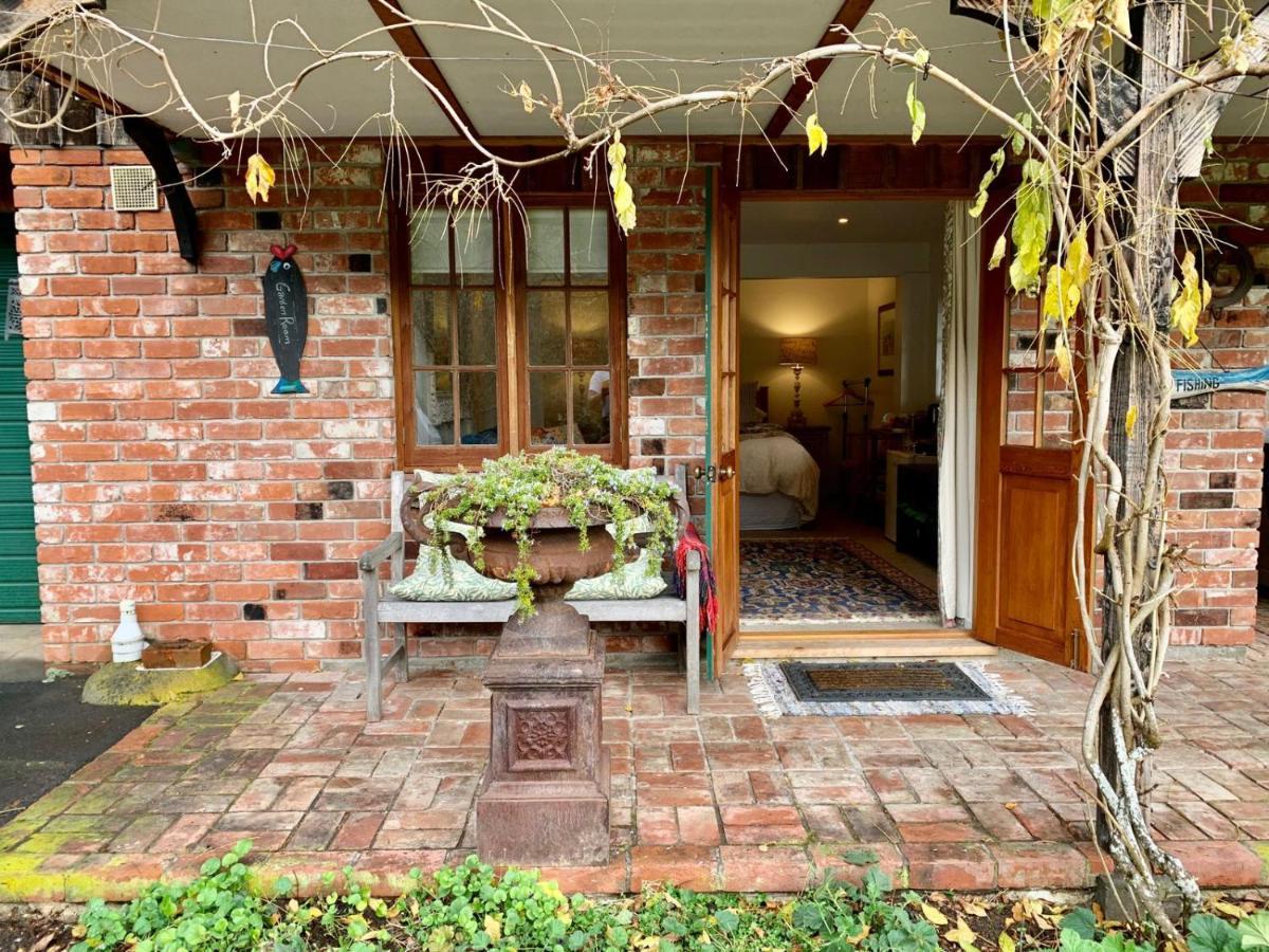 Mill Cottage - Boutique Accommodation And Garden Akaroa Exterior foto